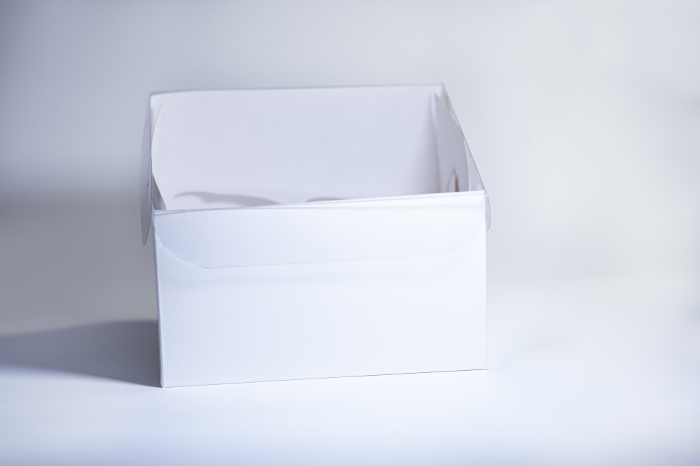 Детальная картинка Коробка для 4 капкейков с прозрачной крышкой 17*17*10